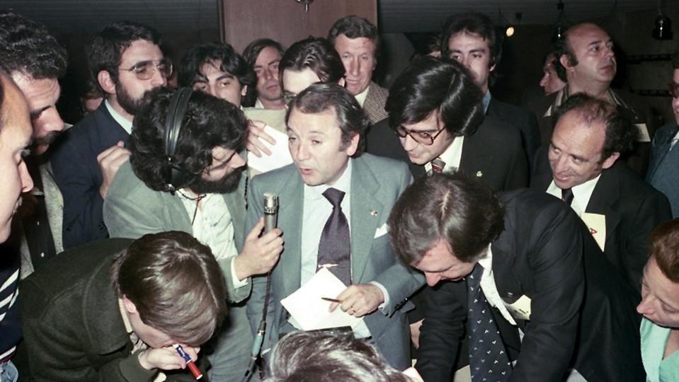 جوزپ لوئیس نونیز-Josep Lluís Núñez