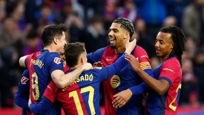 پایان: بارسلونا 4-0 رئال سوسیداد; بارسا تنها صدرنشین!