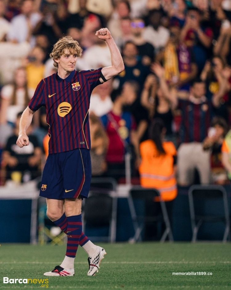 پیراهن بارسلونا 2027/28